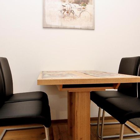 Central Studio Work And Travel Wien Eksteriør billede