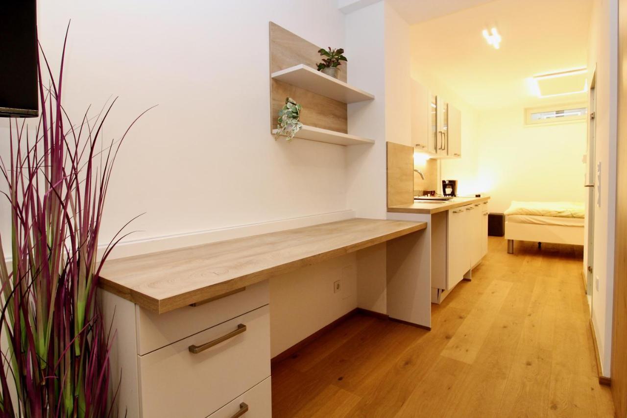 Central Studio Work And Travel Wien Eksteriør billede